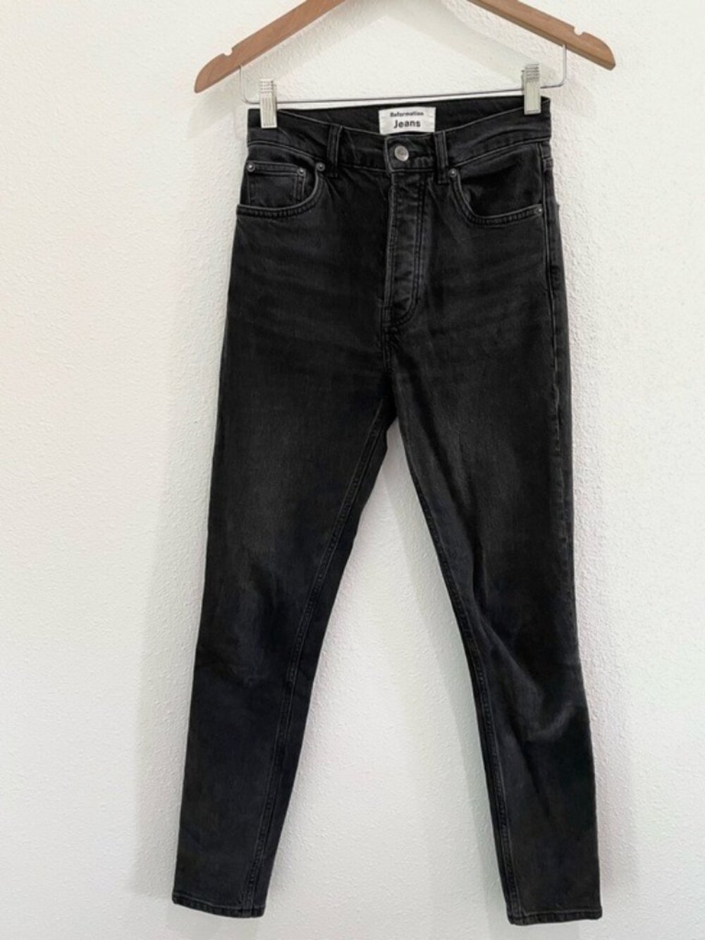 Reformation Classic Black Straight Jeans High Rise Sustainable Neutral Preppy